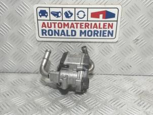 New EGR valve Volkswagen Scirocco (137/13AD) 2.0 TDI 16V Price € 75,00 Inclusive VAT offered by Automaterialen Ronald Morien B.V.