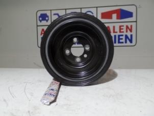 Used Crankshaft pulley Volkswagen Tiguan (5N1/2) 2.0 TDI 16V Price € 34,99 Inclusive VAT offered by Automaterialen Ronald Morien B.V.