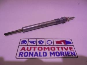 Used Glow plug Volkswagen Tiguan (5N1/2) 2.0 TDI 16V Blue Motion Price € 14,99 Inclusive VAT offered by Automaterialen Ronald Morien B.V.