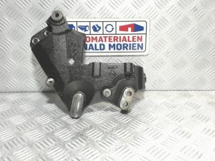 New Engine mount Nissan X-Trail (T32) 1.7 dCi Price € 60,00 Inclusive VAT offered by Automaterialen Ronald Morien B.V.