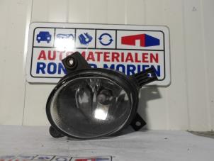 Gebrauchte Nebelscheinwerfer links vorne Audi A3 Sportback (8PA) 2.0 TDI 16V Preis € 19,00 Margenregelung angeboten von Automaterialen Ronald Morien B.V.