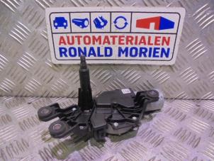 Used Rear wiper motor Ford Focus 4 1.0 Ti-VCT EcoBoost 12V 125 Price € 45,00 Inclusive VAT offered by Automaterialen Ronald Morien B.V.