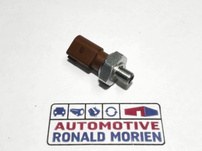 Volkswagen Transporter Oil Pressure Switches Stock 