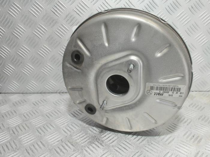 Usados Servofreno Mercedes B (W246/W242) 1.6 B-200 BlueEFFICIENCY Turbo 16V Precio € 75,00 Norma de margen ofrecido por Automaterialen Ronald Morien B.V.