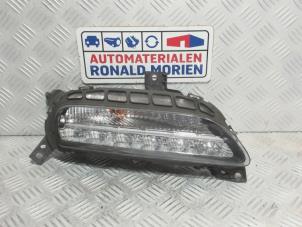 Used Fog light, front right Porsche Panamera (970) 3.0 D V6 24V Price € 99,00 Inclusive VAT offered by Automaterialen Ronald Morien B.V.
