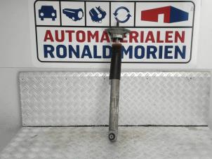 Used Rear shock absorber, right Porsche Panamera (970) 3.0 D V6 24V Price € 95,00 Inclusive VAT offered by Automaterialen Ronald Morien B.V.