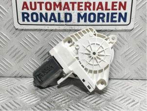 Usados Motor de ventanilla de puerta Audi A7 Sportback (4GA/4GF) 3.0 TDI Clean Diesel V6 24V Quattro Precio € 14,99 IVA incluido ofrecido por Automaterialen Ronald Morien B.V.