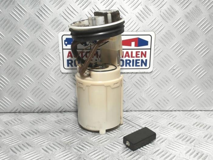 Gebrauchte Kraftstoffpumpe Elektrisch Ford Galaxy (WGR) 2.8i V6 Preis € 59,00 Margenregelung angeboten von Automaterialen Ronald Morien B.V.