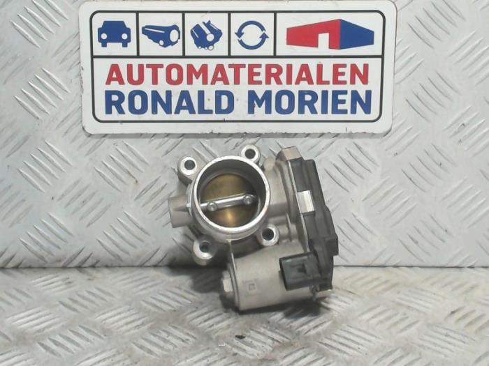 Gebrauchte Drosselklappengehäuse Opel Astra K Sports Tourer 1.4 Turbo 16V Preis € 35,00 Margenregelung angeboten von Automaterialen Ronald Morien B.V.