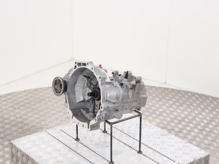 Neue Getriebe Volkswagen Beetle (16AB) 1.4 TSI 160 16V Preis € 840,95 Mit Mehrwertsteuer angeboten von Automaterialen Ronald Morien B.V.
