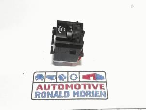 Used Height control switch Peugeot Partner (EF/EU) 1.5 BlueHDi 130 Price € 7,50 Margin scheme offered by Automaterialen Ronald Morien B.V.
