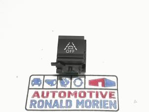 Used Switch Peugeot Partner (EF/EU) 1.5 BlueHDi 130 Price € 7,50 Margin scheme offered by Automaterialen Ronald Morien B.V.