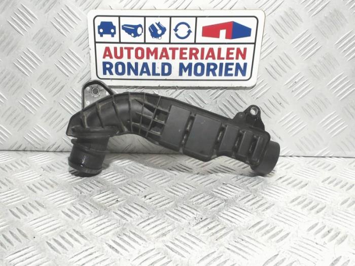 Gebrauchte Intercooler Rohr Peugeot Partner (EA//EF/EN/EU) 1.5 BlueHDi 130 Preis € 10,00 Margenregelung angeboten von Automaterialen Ronald Morien B.V.