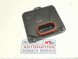 Used Computer lighting module Audi A4 (B9) 3.0 TDI V6 24V Quattro Price € 85,00 Inclusive VAT offered by Automaterialen Ronald Morien B.V.
