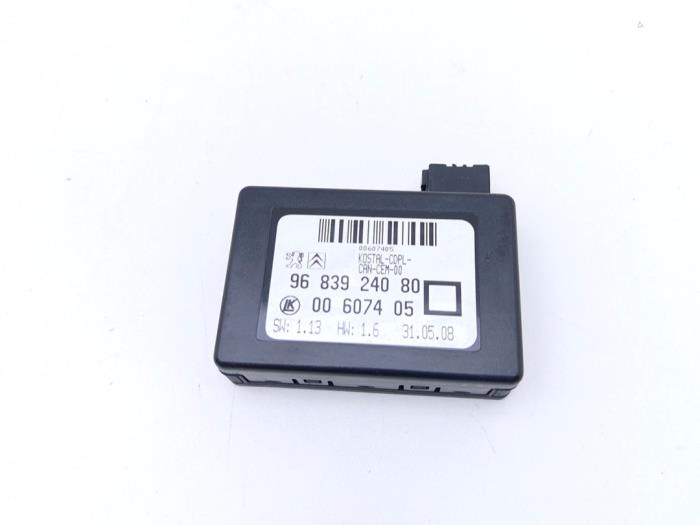 Gebrauchte Regensensor Peugeot 207 SW (WE/WU) 1.6 16V Preis € 25,00 Margenregelung angeboten von Automaterialen Ronald Morien B.V.
