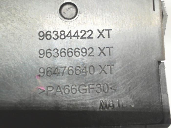 Höhenregler Schalter van een Peugeot 207 SW (WE/WU) 1.6 16V 2008