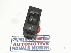 Used Height control switch Peugeot 207 SW (WE/WU) 1.6 16V Price € 10,00 Margin scheme offered by Automaterialen Ronald Morien B.V.