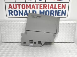 Used Glovebox Audi A4 Avant (B9) 2.0 TDI Ultra 16V Price € 48,99 Inclusive VAT offered by Automaterialen Ronald Morien B.V.