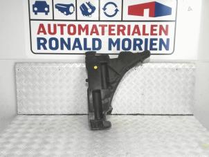 Gebrauchte Scheibensprühertank vorne Audi A4 Avant (B9) 2.0 TDI Ultra 16V Preis € 19,00 Mit Mehrwertsteuer angeboten von Automaterialen Ronald Morien B.V.