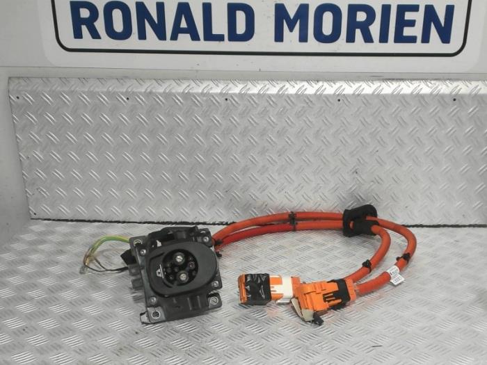 Begagnade Kablage Audi e-tron (GEN) 55 quattro Pris € 175,00 Inklusive moms erbjuds av Automaterialen Ronald Morien B.V.