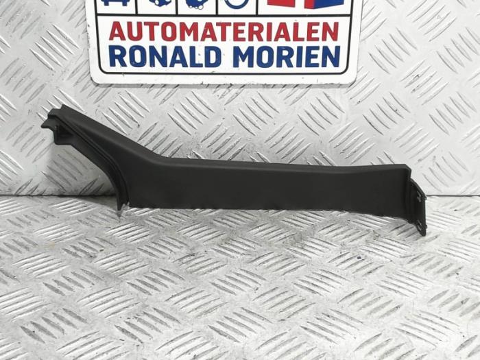 Begagnade Dekorstripe Audi e-tron (GEN) 55 quattro Pris € 14,99 Inklusive moms erbjuds av Automaterialen Ronald Morien B.V.