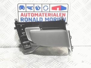 Used Gear stick Audi E-tron (GEN) 55 Price € 175,00 Inclusive VAT offered by Automaterialen Ronald Morien B.V.