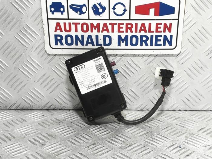 Used Computer, miscellaneous Audi e-tron (GEN) 55 quattro Price € 195,00 Inclusive VAT offered by Automaterialen Ronald Morien B.V.