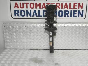 Used Front shock absorber rod, left Volkswagen Golf VII (AUA) 1.6 TDI BlueMotion 16V Price € 75,00 Inclusive VAT offered by Automaterialen Ronald Morien B.V.
