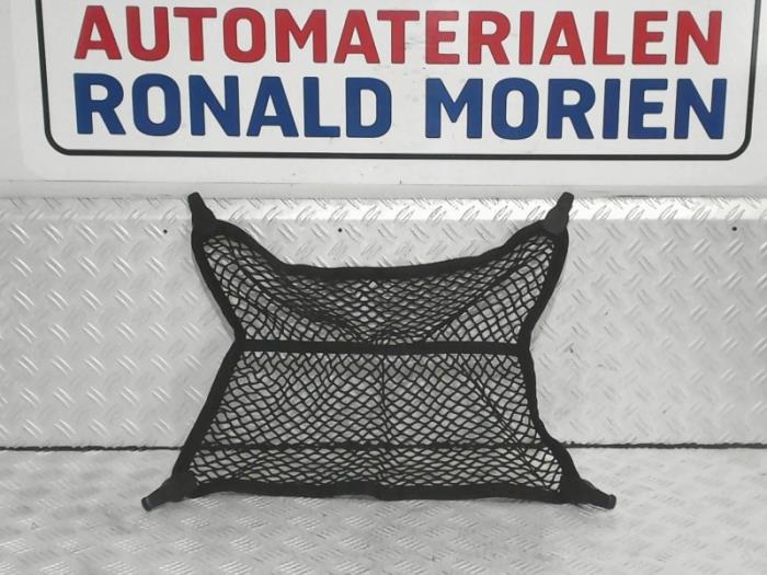 Begagnade Lastnät Audi Q5 Pris € 34,99 Inklusive moms erbjuds av Automaterialen Ronald Morien B.V.