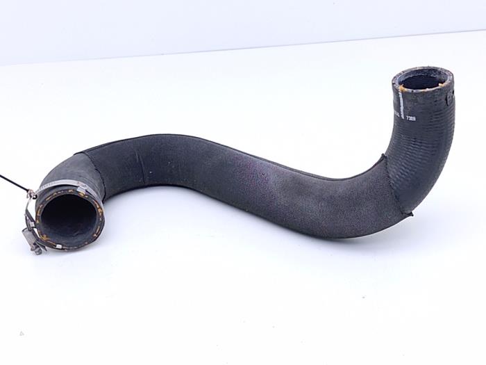Gebrauchte Intercooler Schlauch Audi A4 Avant (B9) 2.0 TFSI 16V g-tron Preis € 35,09 Mit Mehrwertsteuer angeboten von Automaterialen Ronald Morien B.V.