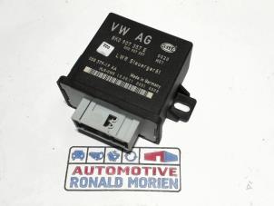 Used Computer lighting module Audi Q5 (8RB) 2.0 TFSI 16V Hybrid Quattro Price € 75,00 Inclusive VAT offered by Automaterialen Ronald Morien B.V.
