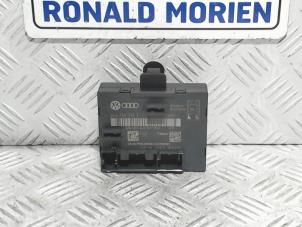 Used Central door locking module Audi Q5 (8RB) 2.0 TFSI 16V Hybrid Quattro Price € 25,00 Inclusive VAT offered by Automaterialen Ronald Morien B.V.