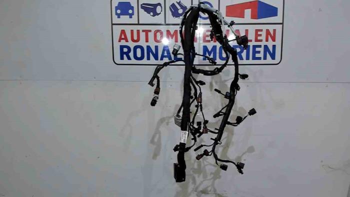 Wiring harness engine room from a Volkswagen Tiguan (AD1) 2.0 TDI 16V 2021