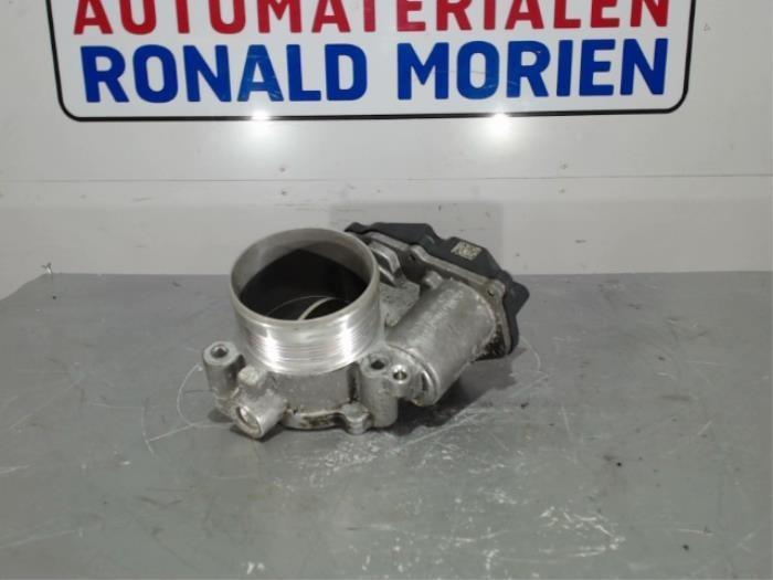 Throttle body from a Volkswagen Crafter (SY) 2.0 TDI 2018