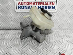 Used Master cylinder Audi Q5 (8RB) 2.0 TFSI 16V Hybrid Quattro Price € 115,00 Inclusive VAT offered by Automaterialen Ronald Morien B.V.