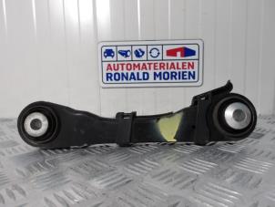Used Rear wishbone, left BMW 5 serie Touring (G31) 523d 2.0 TwinPower Turbo 16V Price € 59,00 Inclusive VAT offered by Automaterialen Ronald Morien B.V.