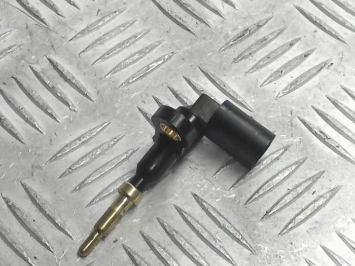 Used Engine temperature sensor Volkswagen Golf VII (AUA) 1.6 TDI BlueMotion 16V Price € 14,99 Inclusive VAT offered by Automaterialen Ronald Morien B.V.