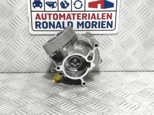 New Vacuum pump (petrol) Volkswagen Scirocco (137/13AD) 2.0 TSI 16V Price € 95,00 Inclusive VAT offered by Automaterialen Ronald Morien B.V.