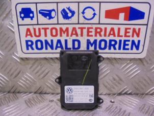 Usagé Ordinateur éclairage virage Volkswagen Jetta IV (162/16A) 2.0 TDI 16V Prix € 75,00 Prix TTC proposé par Automaterialen Ronald Morien B.V.