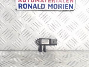Używane Czujnik cisnienia paliwa Volkswagen Golf Plus (5M1/1KP) 1.9 TDI 105 Cena € 20,00 Z VAT oferowane przez Automaterialen Ronald Morien B.V.