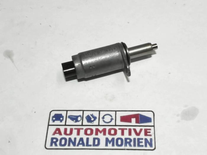 Nya Kamaxelsensor Volkswagen Golf VII (AUA) 2.0 GTI 16V Performance Package Pris € 21,18 Inklusive moms erbjuds av Automaterialen Ronald Morien B.V.