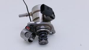 Gebrauchte Kraftstoffpumpe Mechanisch Volkswagen Golf VIII (CD1) 1.5 TSI 16V Preis € 95,00 Margenregelung angeboten von Automaterialen Ronald Morien B.V.