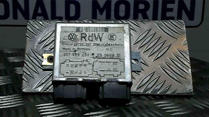 Używane Modul alarmu Volkswagen Corrado 2.0 Cena € 25,00 Procedura marży oferowane przez Automaterialen Ronald Morien B.V.