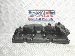 Used Rocker cover Volkswagen Passat Price € 65,00 Inclusive VAT offered by Automaterialen Ronald Morien B.V.