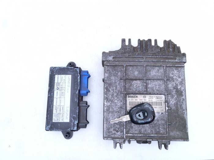 Used Engine management computer Renault Laguna I Grandtour (K56) 1.9 dTi Price € 75,00 Margin scheme offered by Automaterialen Ronald Morien B.V.