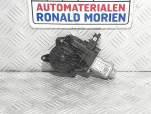 Gebrauchte Fenstermotor Tür Kia Niro I (DE) 1.6 GDI Hybrid Preis € 39,00 Margenregelung angeboten von Automaterialen Ronald Morien B.V.
