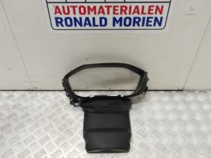 Gebrauchte Tacho Blende Kia Niro I (DE) 1.6 GDI Hybrid Preis € 25,00 Margenregelung angeboten von Automaterialen Ronald Morien B.V.
