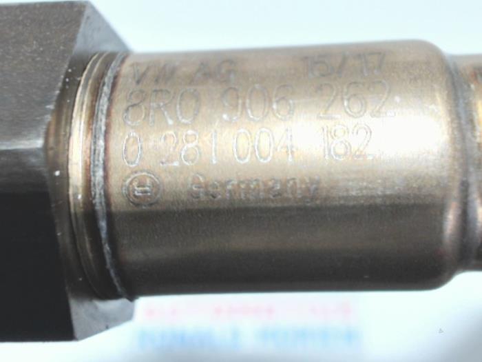 Lambda probe from a Audi A5 Quattro (B8C/S) 2.0 TDI 16V 2017