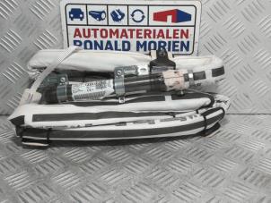 New Roof curtain airbag, left Audi Q5 (FYB/FYG) 2.0 TDI 16V Price € 175,00 Inclusive VAT offered by Automaterialen Ronald Morien B.V.