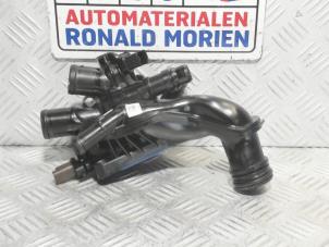 Used Thermostat housing Peugeot 508 SW (F4/FC/FJ/FR) 1.6 16V PureTech 180 Price € 89,00 Inclusive VAT offered by Automaterialen Ronald Morien B.V.